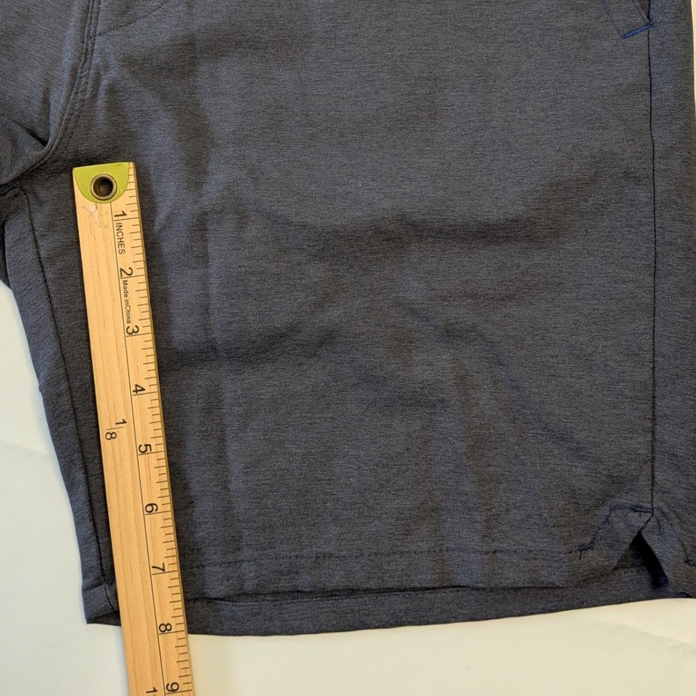 Tommy Bahama Boracay Coast Shorts Mens 33 Gray Golf Bermuda Performance - Picture 4 of 7